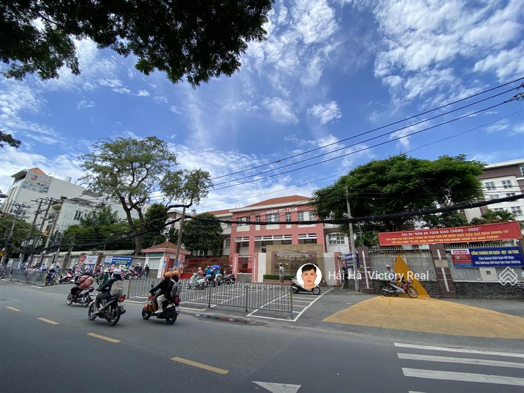 Bán nhà mặt tiền đường văn chung, gần nhà ga t3 sân bay tân sơn nhất dt4x21.5mnhà 4 tầng kiên cố