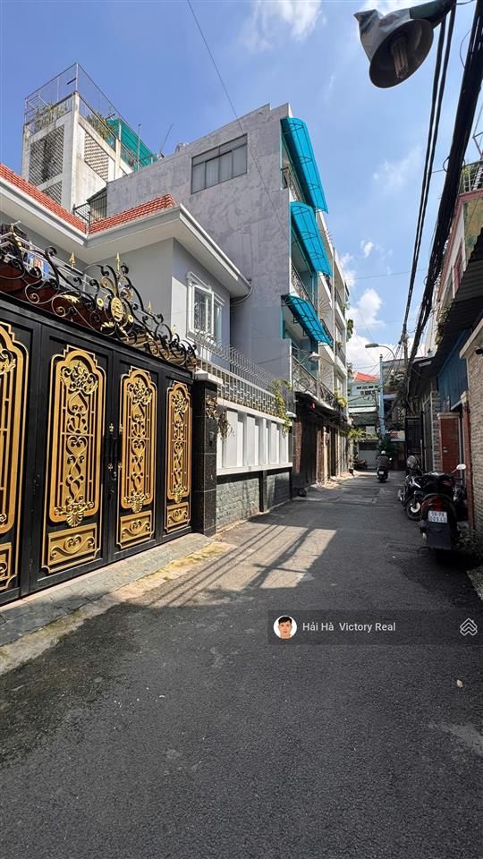 Bán nhà đường cộng hòa, gần ngô bệ, trung tâm văn phòng etown, dt 47 m2 đất, nhà 2 tầng kiên cố