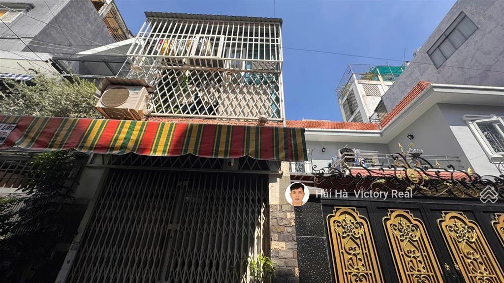 Bán nhà đường cộng hòa, gần ngô bệ, trung tâm văn phòng etown, dt 47 m2 đất, nhà 2 tầng kiên cố