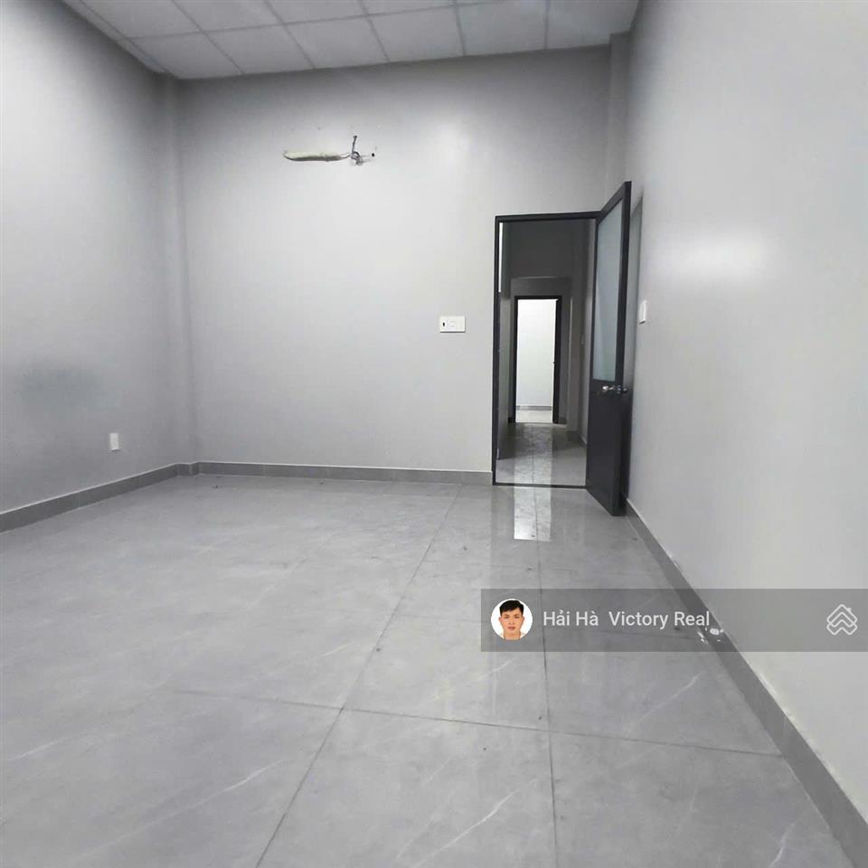 Bán nhà mặt tiền nguyễn thị thử, gần ngã 3 đường xuân thới sơn 20  dt 4 x 27m  nhà 2 tầng đẹp