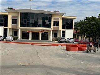 Bán nhà siêu đẹp siêu rộng tại độ chàng đại thành quốc oai(hưng đạo) dt80m2 x 4 tầng,0963 270 ***