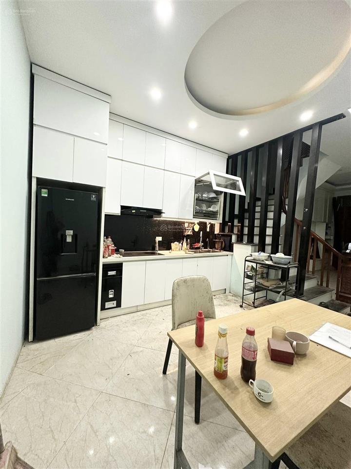 Bán nhà khương đình 44m2x5t, sđ vuông, 2 thoáng, ngõ nông, 8p cho thuê tốt, giá chỉ 7.9 tỷ