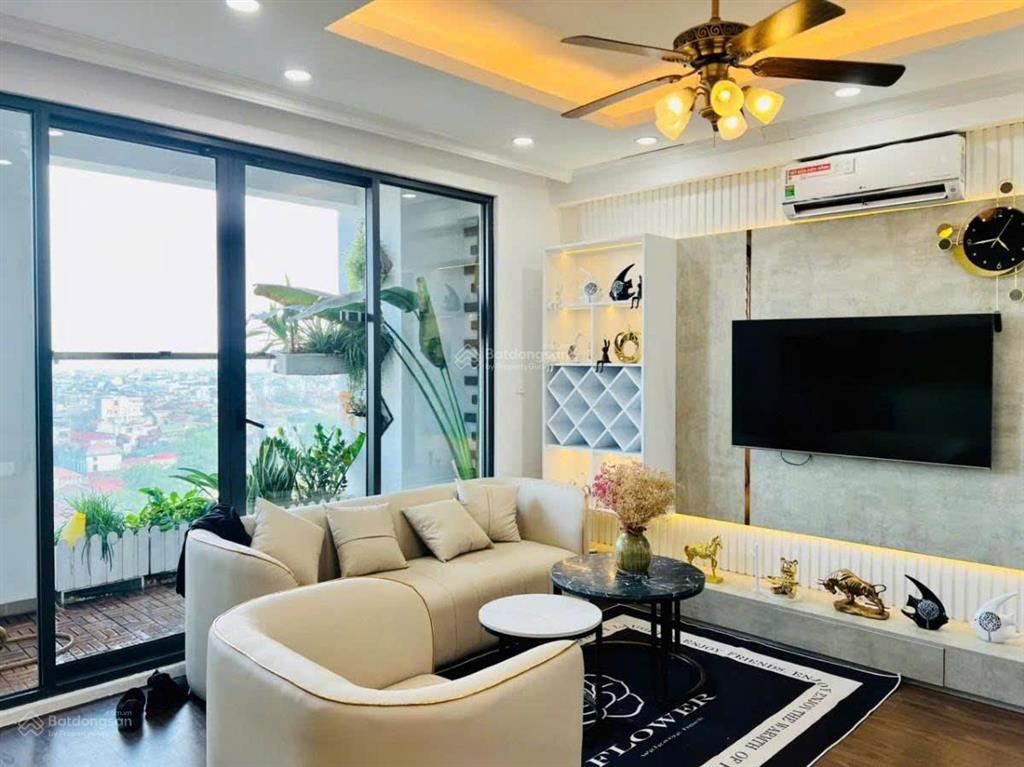 Bán cccc hà tây millennium dt 62m, 2pn, full nội thất, tầng trung view đẹp hướng mát 5.7 tỷ