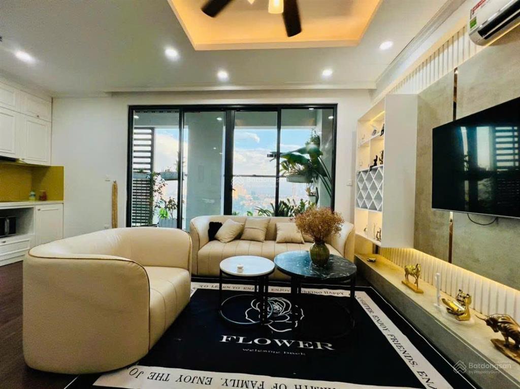 Bán cccc hà tây millennium dt 62m, 2pn, full nội thất, tầng trung view đẹp hướng mát 5.7 tỷ