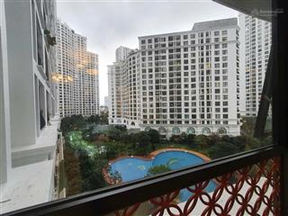 (tin chuẩn) bán cc tòa r1 royal city, dt 131m2, 2pn, view đẹp, sđcc, giá chỉ 13.5 tỷ