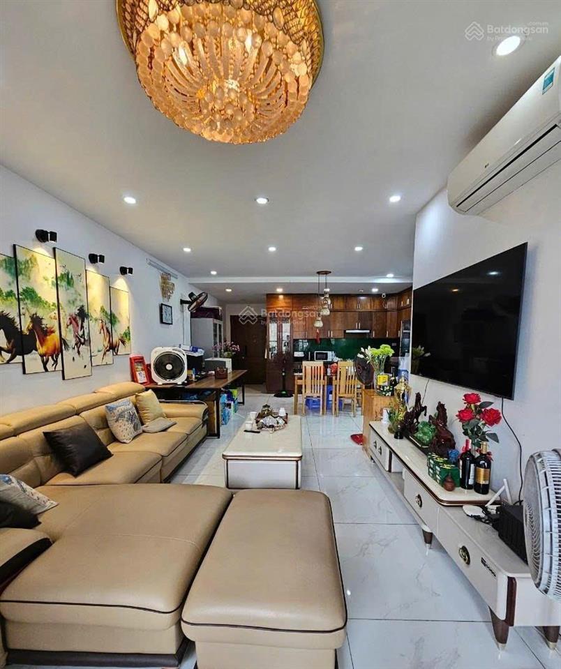 Gấp bán cccc văn phú victoria sđcc, tầng trung, 119m2  3pn, full nội thất, giá 7.99 tỷ