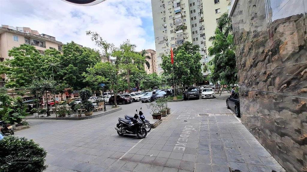 Bán chung cư n4a trung hòa nhân chính  2 pn  full nội thất  dt 50m2  vị trí trung tâm 4,85 tỷ