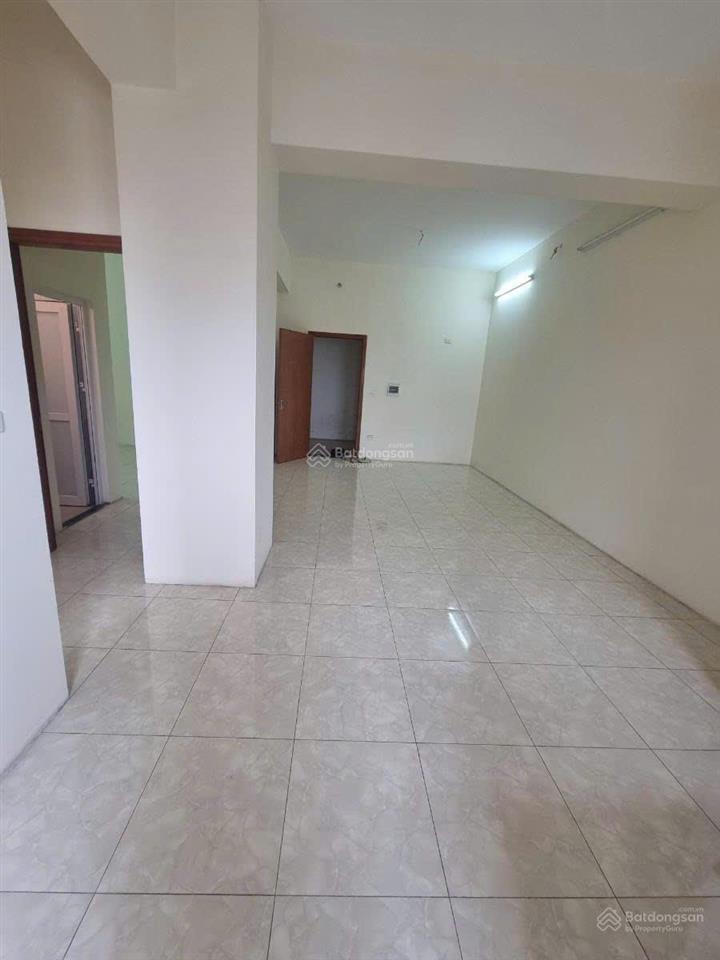 Bán chcc tòa a1, ngõ 80 hoàng đạo thành, sđcc, tầng trung, dt 64m², 2pn giá 4.28 tỷ  0867 578 ***