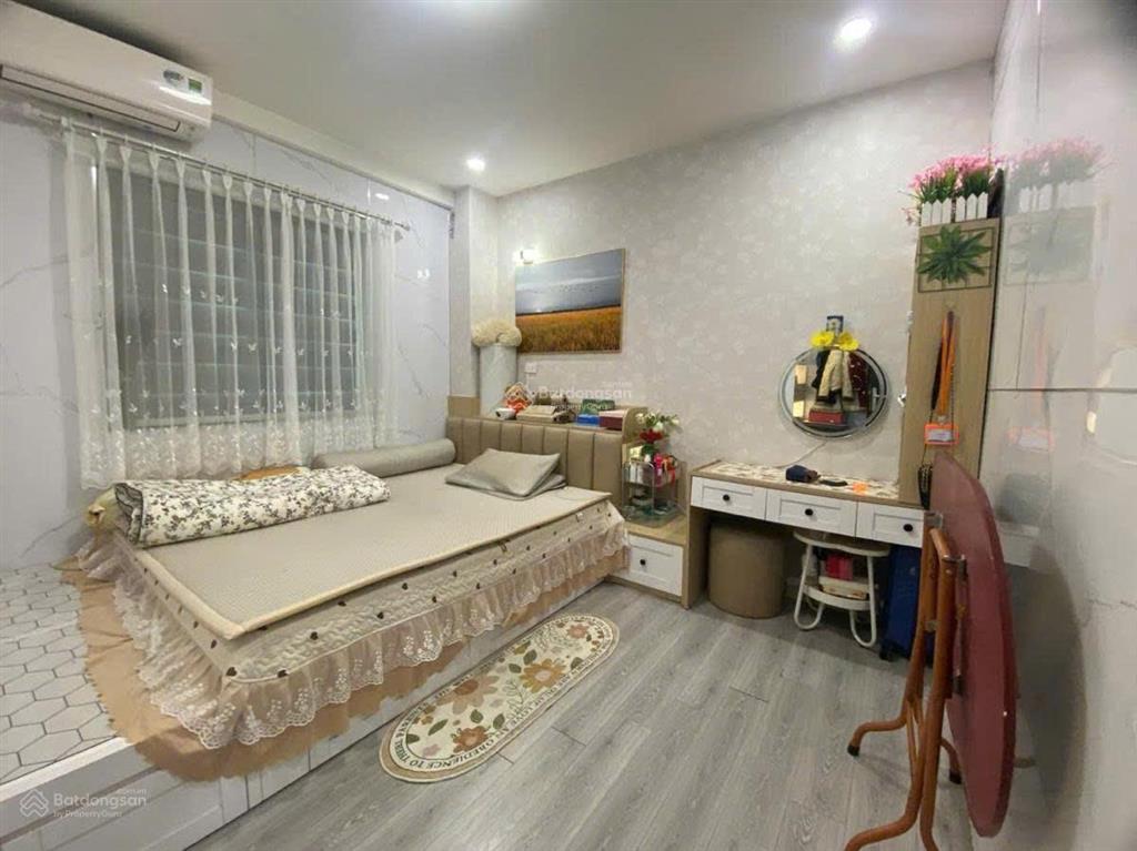 Bán chcc n2f trung hòa nhân chính  lê văn lương  dt 53m  2pn gần trường ams giá chỉ 4.3 tỷ