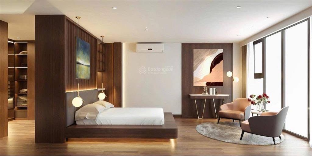 Lạc long quân  tây hồ. nhà đẹp  thang máy  gara  ngõ thông. dt 74m2  8 tầng.