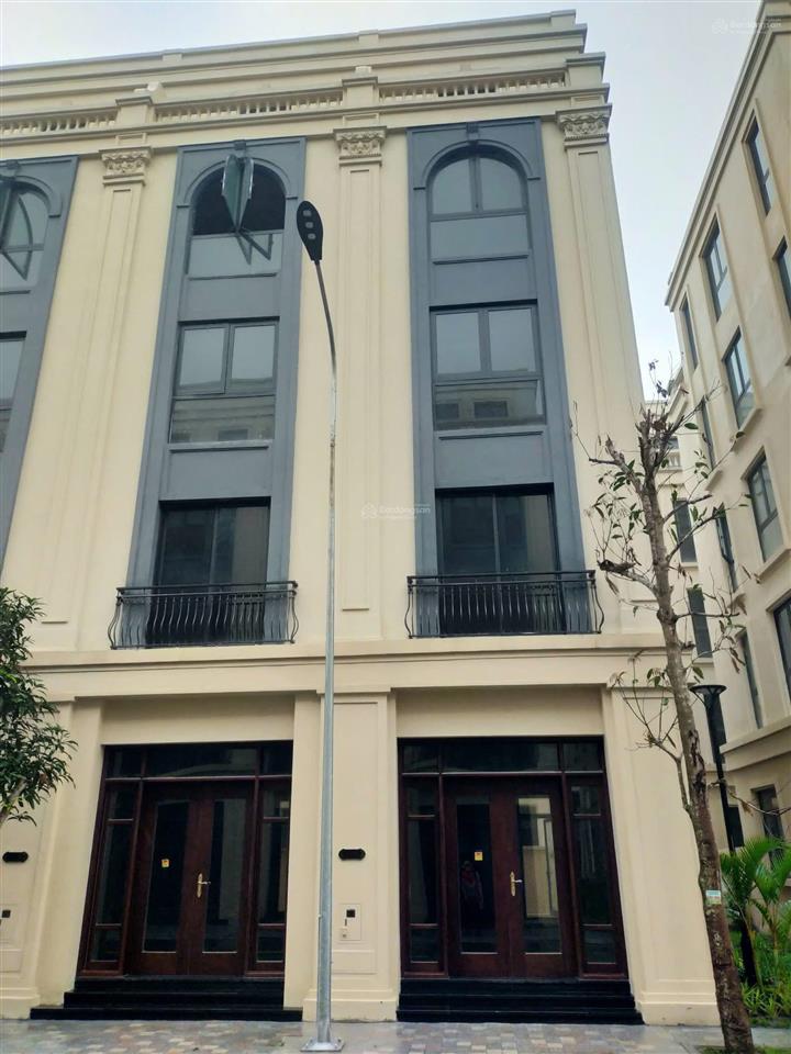 Bán căn lke 80m2 tại vhgg, mặt tiền 5m. giá bán 24.5 tỷ bao phí.  0961 910 ***