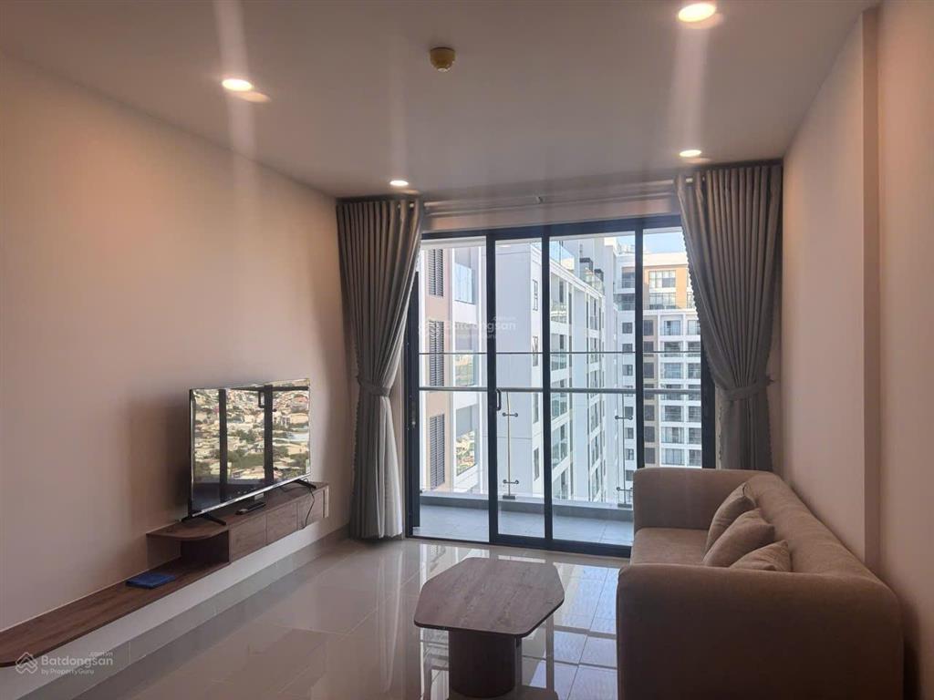 Bán căn 2 phòng ngủ vung tau centre point full nội thất chỉ 4,3 tỷ.