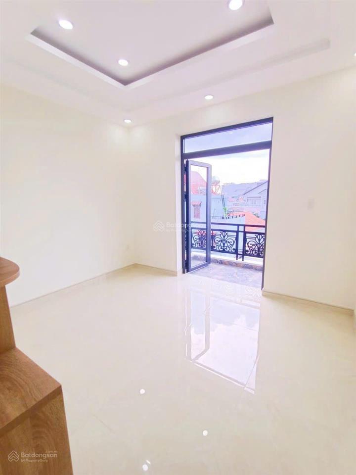 Nhà đep hxh quốc lộ 13 (đối diện vạn phúc city) dt 4.5x15m + lửng+ 3 tầng sân thượng  sổ riêng