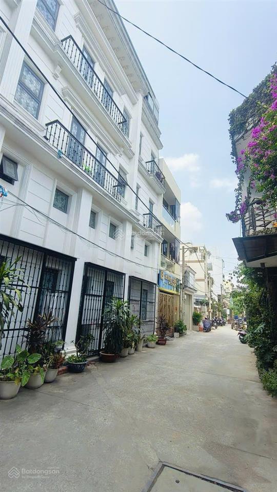 Bán tòa nhà chdv đường linh đông  dt 14m x 20m  5 tầng  đang có dòng tiền 70 triệu/tháng