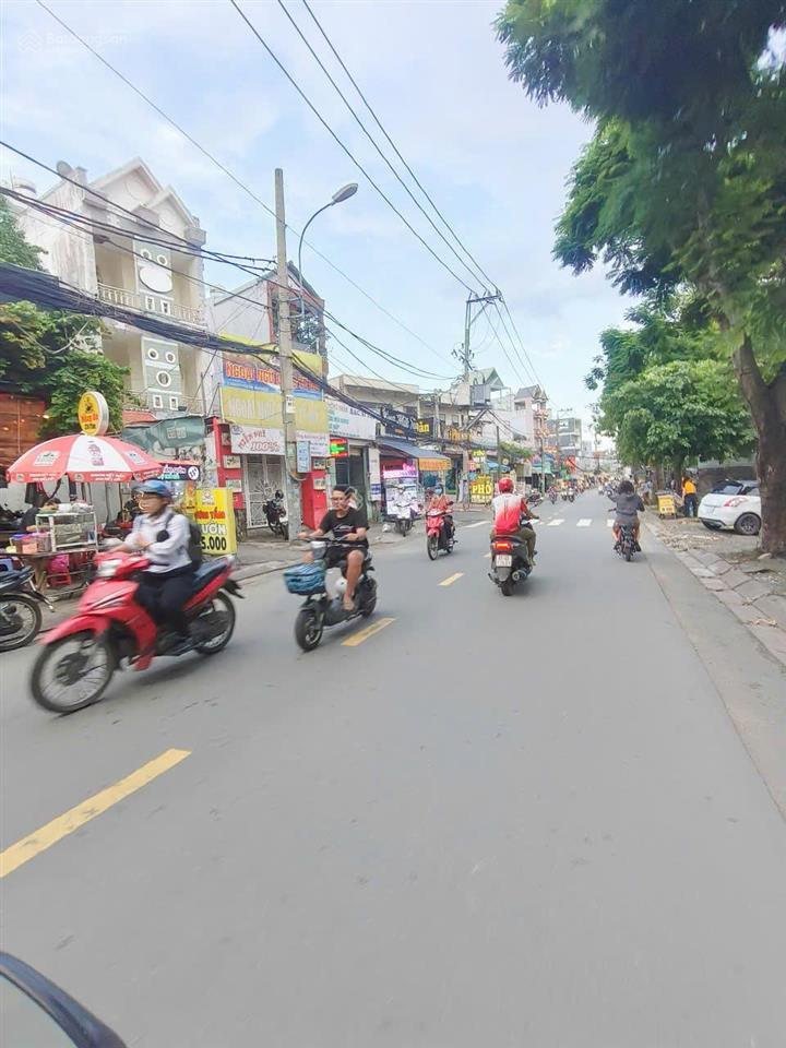Bán đất tặng kiot  6x25m  hẻm xe tải  đường số 8  lx  gần chợ  đang cho thuê 25 triệu