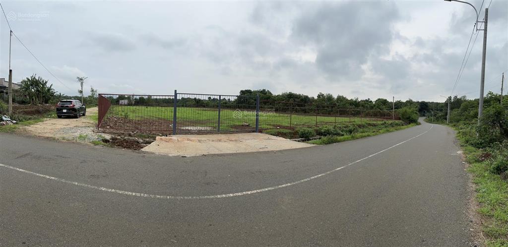 Cần bán 4100m2 đất, 400m2 thổ, 02 mt đường nhựa 16m, p tân thành, hcm. giá 12,5 tỷ.  0936 116 ***