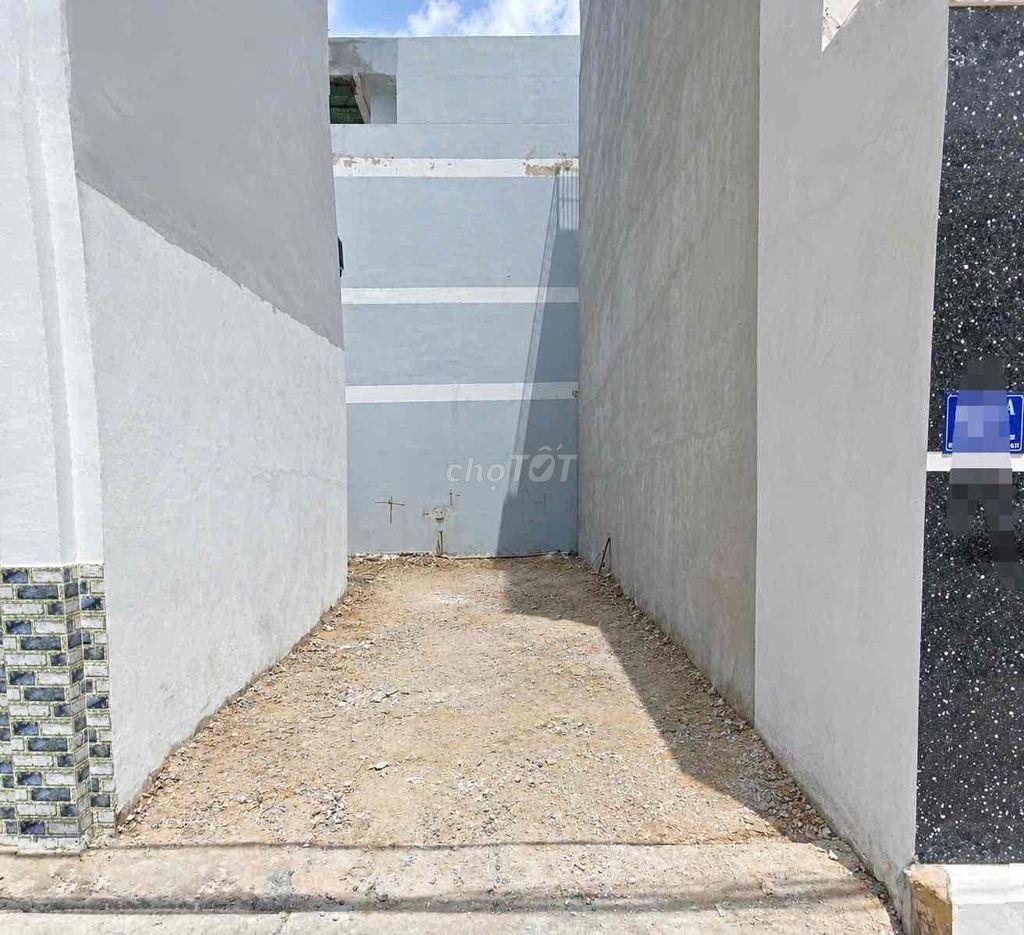 Đất đường nguyễn văn quá phường đông hưng thuận bán gấp