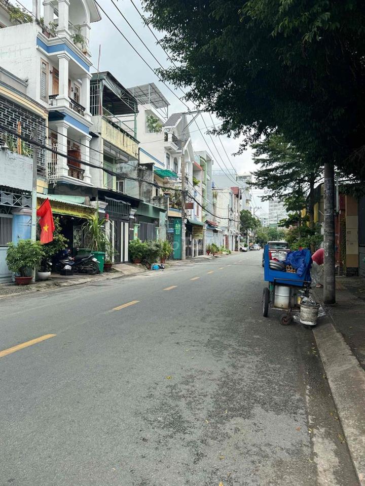 Bán nhà mặt tiền đông hưng thuận 17 phường dht quận 12