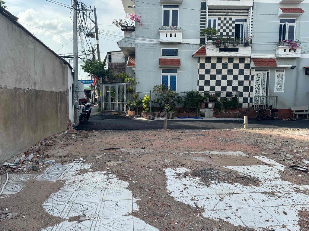 Hạ Giá Bán Rẻ Lô Đất NGuyễn Ảnh Thủ Q12