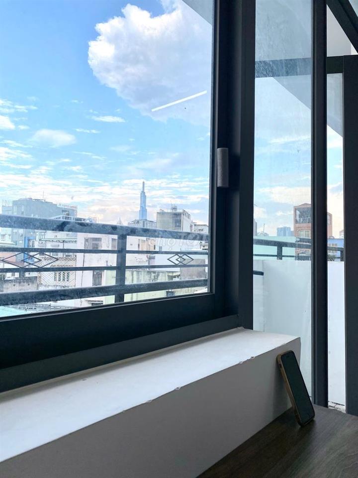 🏠 PHÒNG BAN CÔNG – SÁT ĐH UEF, HÔNG BÀNG – CHỈ 6TR5/THÁNG