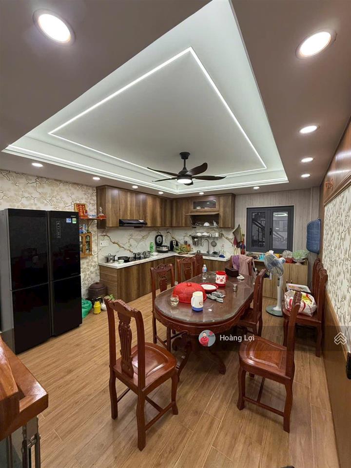 Bán nhà 390/19/27 đường ql 1a, bhhb, bình tân,
dt 4x 14m, 4 lầu, 5.9tỷ
