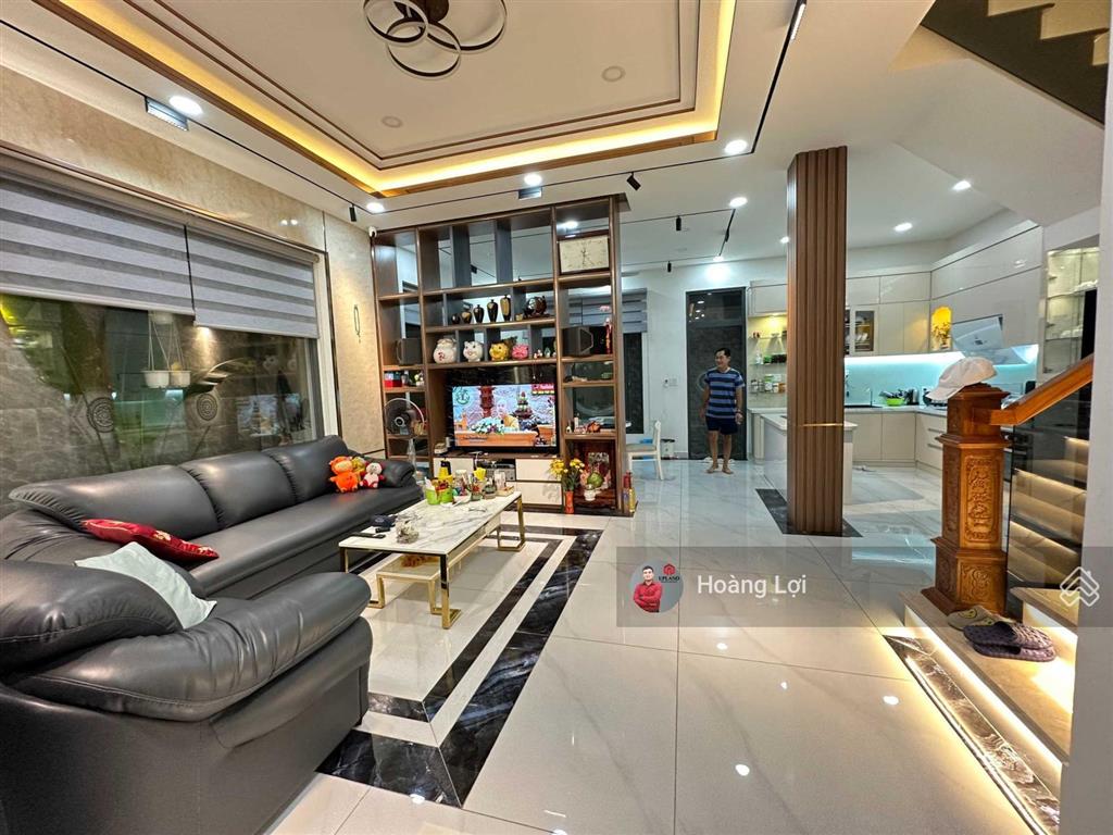 Bán nhà 85 bình thành, kdc vĩnh lộc, bhh b, dt 8*14m nở hậu 10m 3 lầu 8.050 tỷ