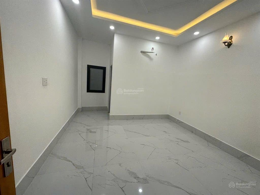 Bán nhà 85/112 bình thành, bình tân 4 x 15m 4 lầu hẻm 10m kinh doanh giá 6 tỷ