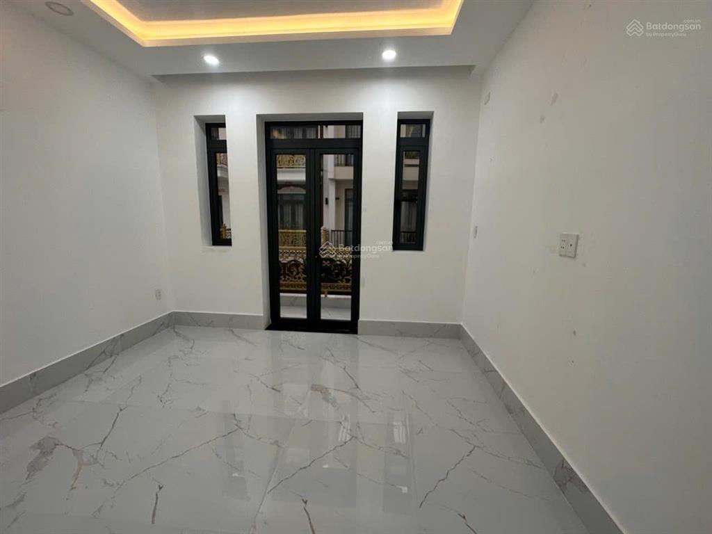 Bán nhà 85/112 bình thành, bình tân 4 x 15m 4 lầu hẻm 10m kinh doanh giá 6 tỷ