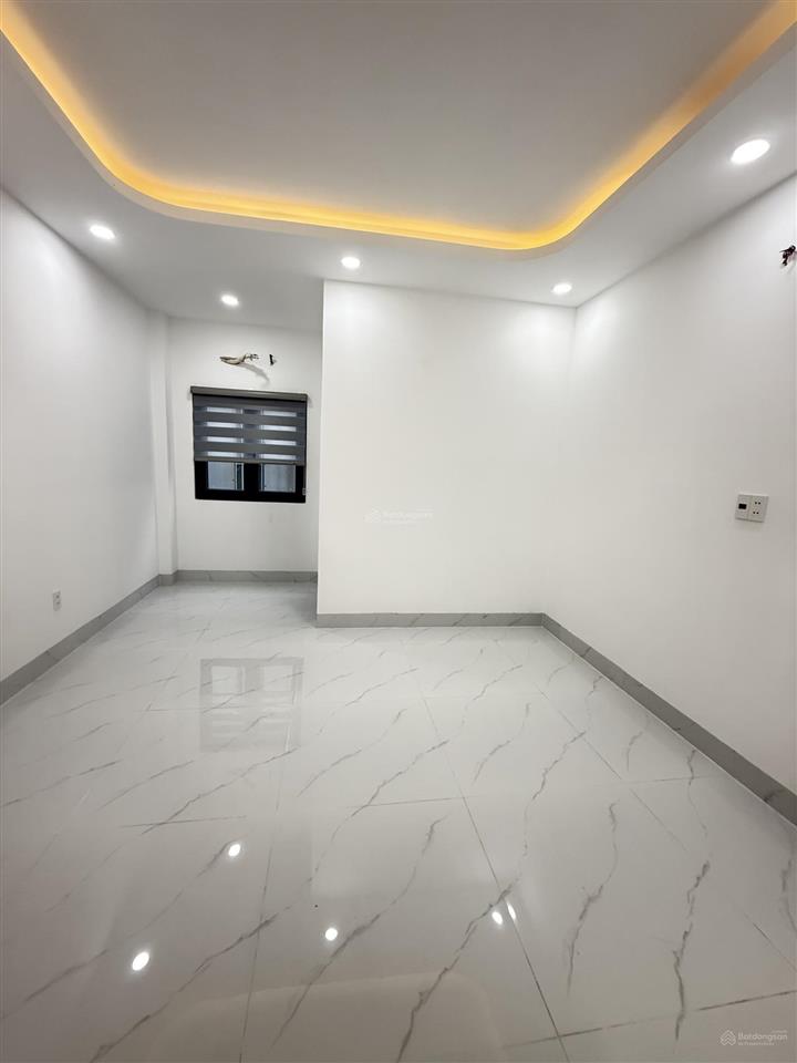 Bán nhà 85/112 bình thành, bình hưng hòa b, bình tân. 4x15m 4 lầu đường kinh doanh