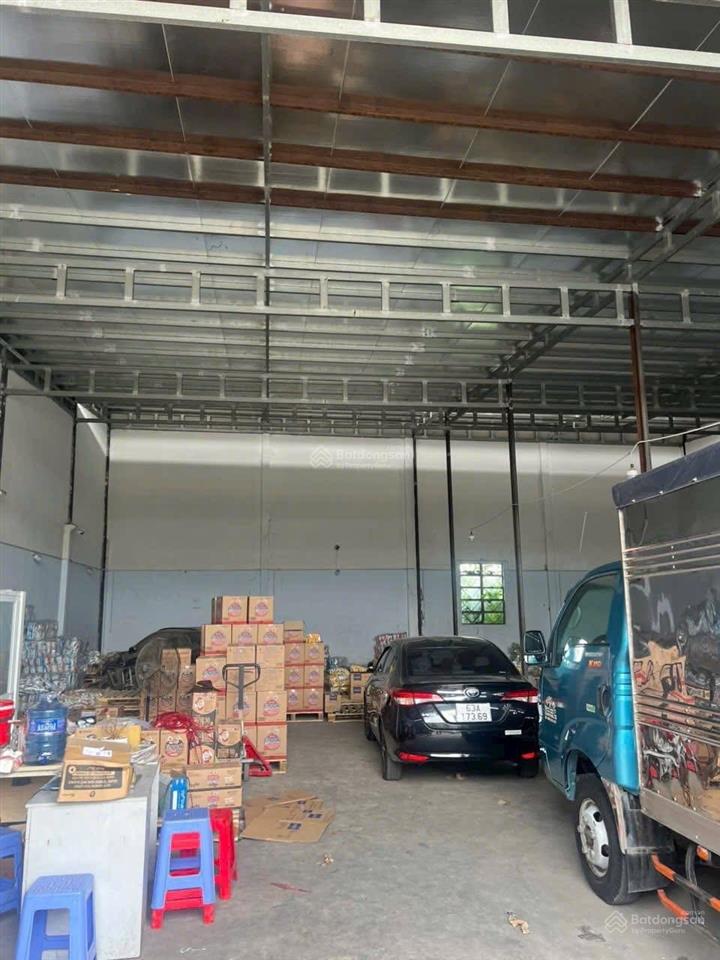 Cho thuê kho xưởng 270m2, 34/26 liên khu 4  5, bình tân. 15tt/1th
