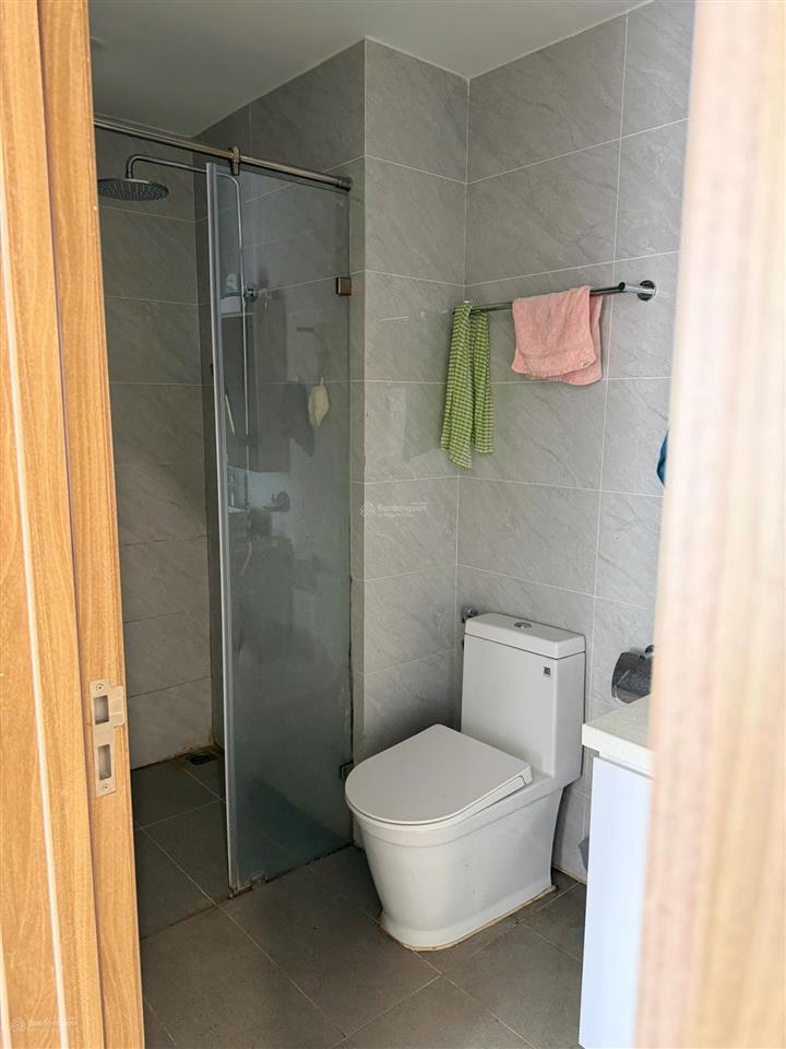 Chính chủ bán nhanh căn hộ 101m2 full nội thất  xem nhà  0965 693 ***