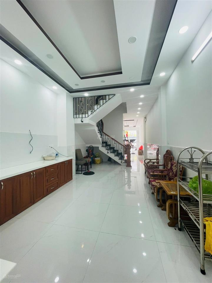 Tòa nhà 6 tầng vip  mặt tiền sông độc lập  tân phú (nhà đẹp nội thất cao cấp + thang máy)