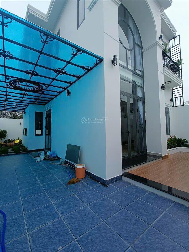 Chính chủ gửi bán nhà xây mới đường dương công khi, gần ban chỉ huy quân sự xã hóc môn mới