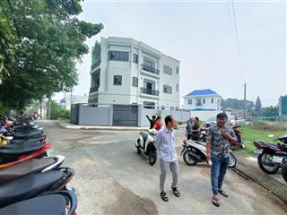 Chính chủ gửi bán nhà xây mới đường dương công khi, gần ban chỉ huy quân sự xã hóc môn mới