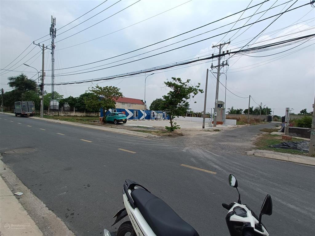 Đất thổ cư 10 x 16m, đường xuân thới thượng 1, gần chợ xuân thới thượng