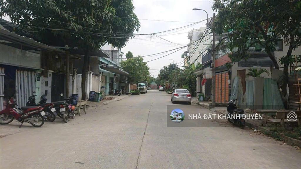 Đất mặt tiền đường tiền lân 18, gần chợ bà điểm tphcm .