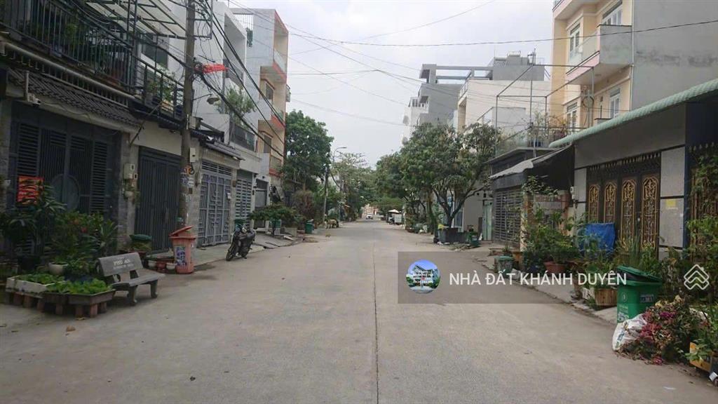 Đất mặt tiền đường tiền lân 18, gần chợ bà điểm tphcm .