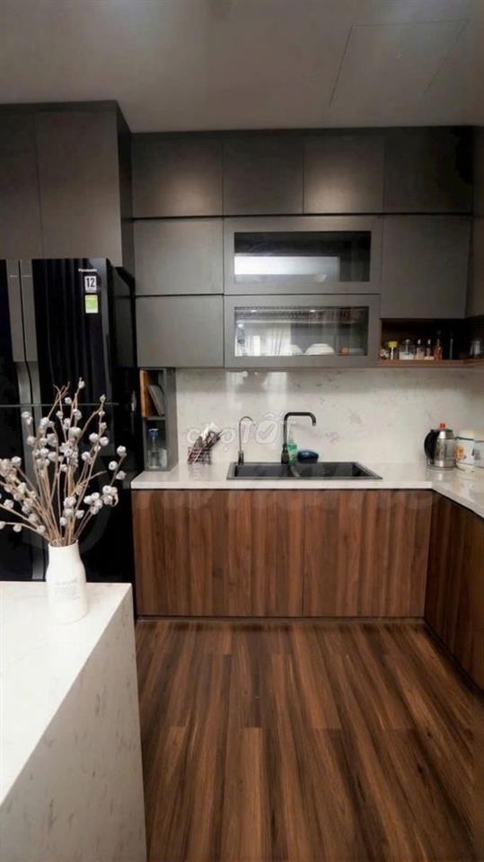 Căn 2 phòng Luxury Golden Mansion Novaland khu sân bay 19 triệu 75m2