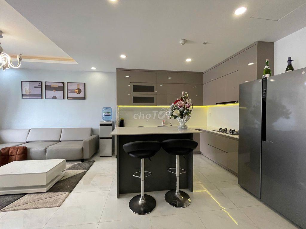 Căn hộ Orchard Parkview đầy đủ  70m2 2 phòng ngủ 17 triệu có xe hơi