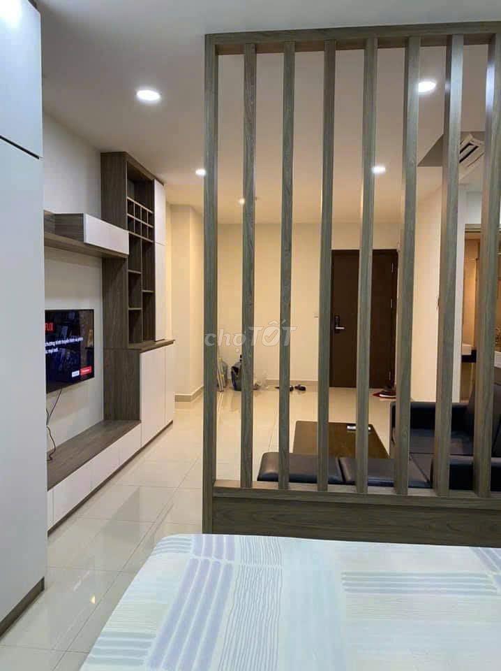 Căn The Botanica Novaland khu sân bay 53m2 4 tỷ đầy đủ tầng cao thoáng