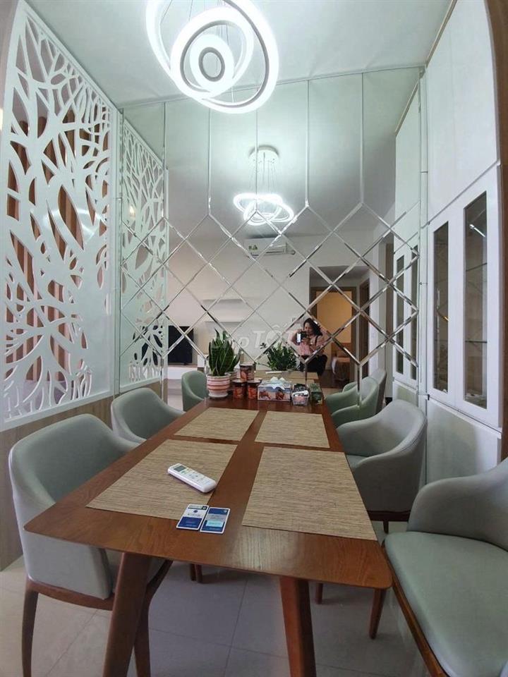 Căn Botanica Premier Novaland khu sân bay 75m2 đầy đủ nội thất 16,5 tr