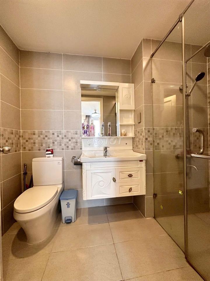 Căn hộ Orchard Garden Novaland khu sân bay 2 phòng 75m2 17 triệu ở sớm