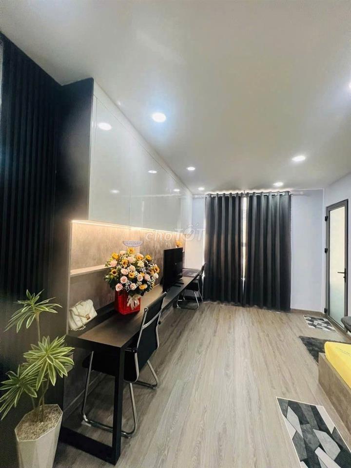 Căn Officetel Garden Gate Novaland 33m2 10 triệu đầy đủ nội thất 