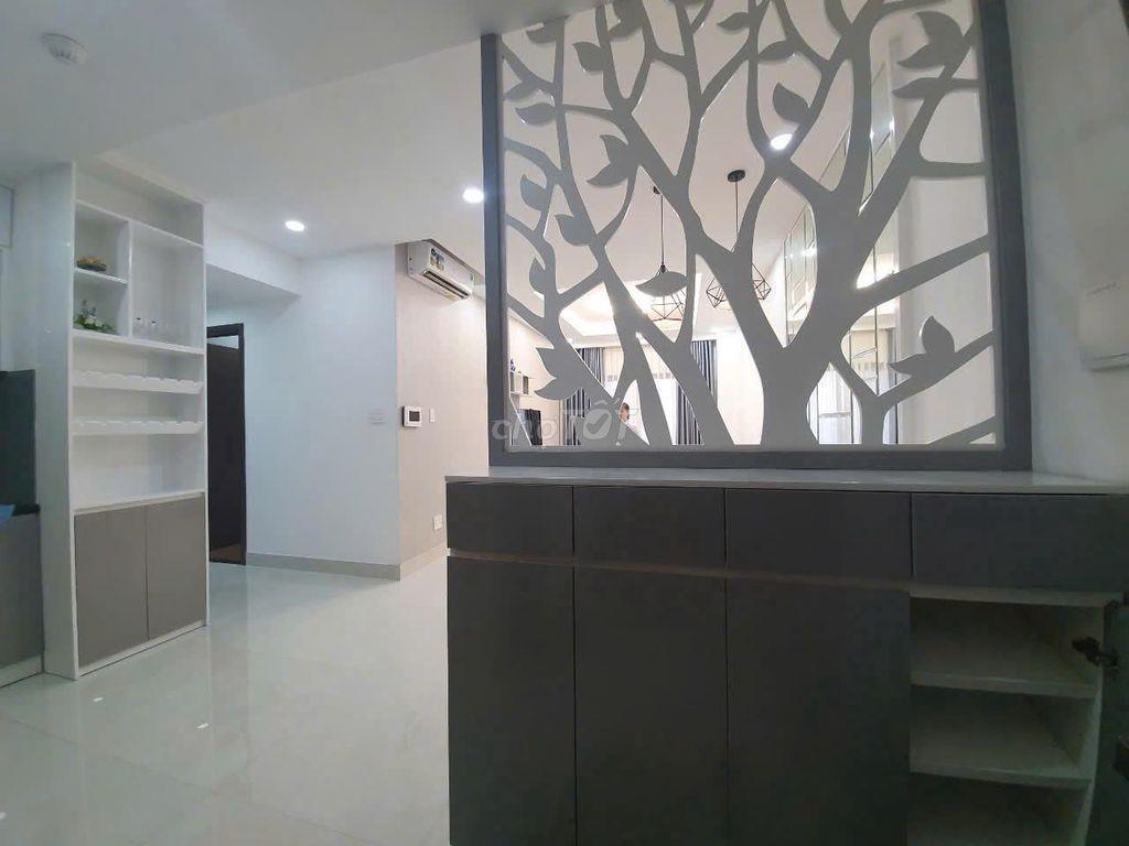 Căn Orchard Parkview Novaland khu sân bay 90m2 19 triệu đầy đủ 3 phòng