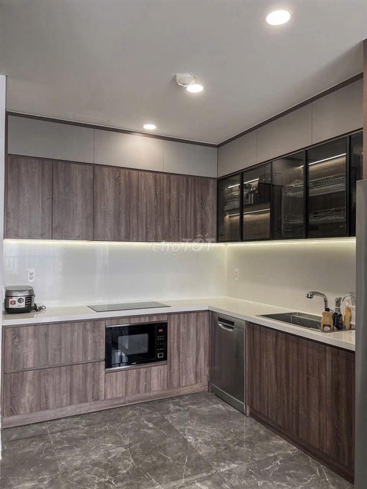 Căn hộ 3 phòng 83m2 nội thất cao cấp luxury Orchard Parkview Novaland