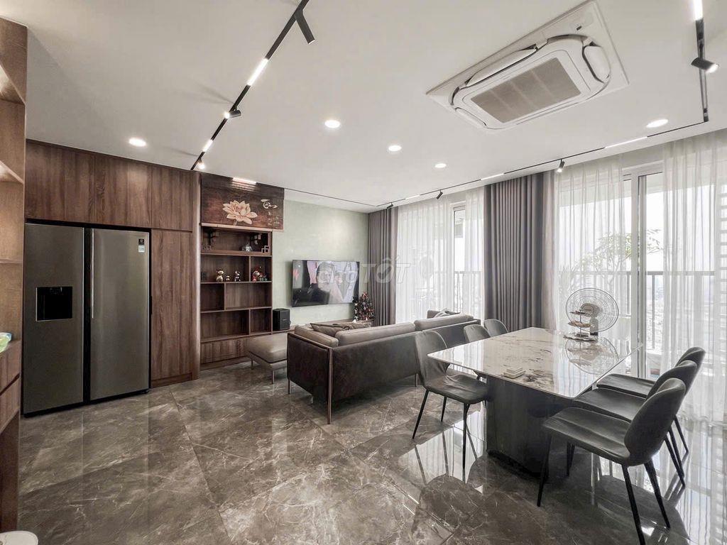 Căn hộ 3 phòng 83m2 nội thất cao cấp luxury Orchard Parkview Novaland