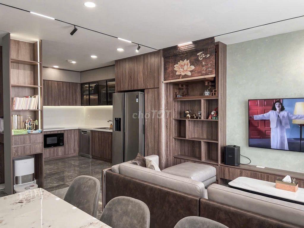 Căn hộ 3 phòng 83m2 nội thất cao cấp luxury Orchard Parkview Novaland