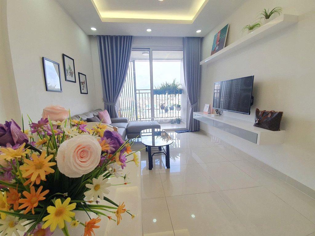 Cho thuê Orchard Garden Novaland khu sân bay 2 phòng 75m2 vào ở ngay