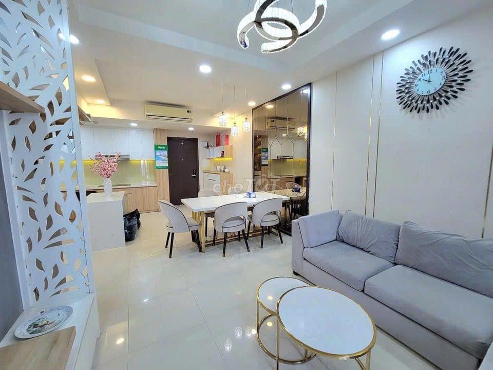 Căn hộ Garden Gate Novaland khu sân bay có slot xe hơi 18 triệu 88m2