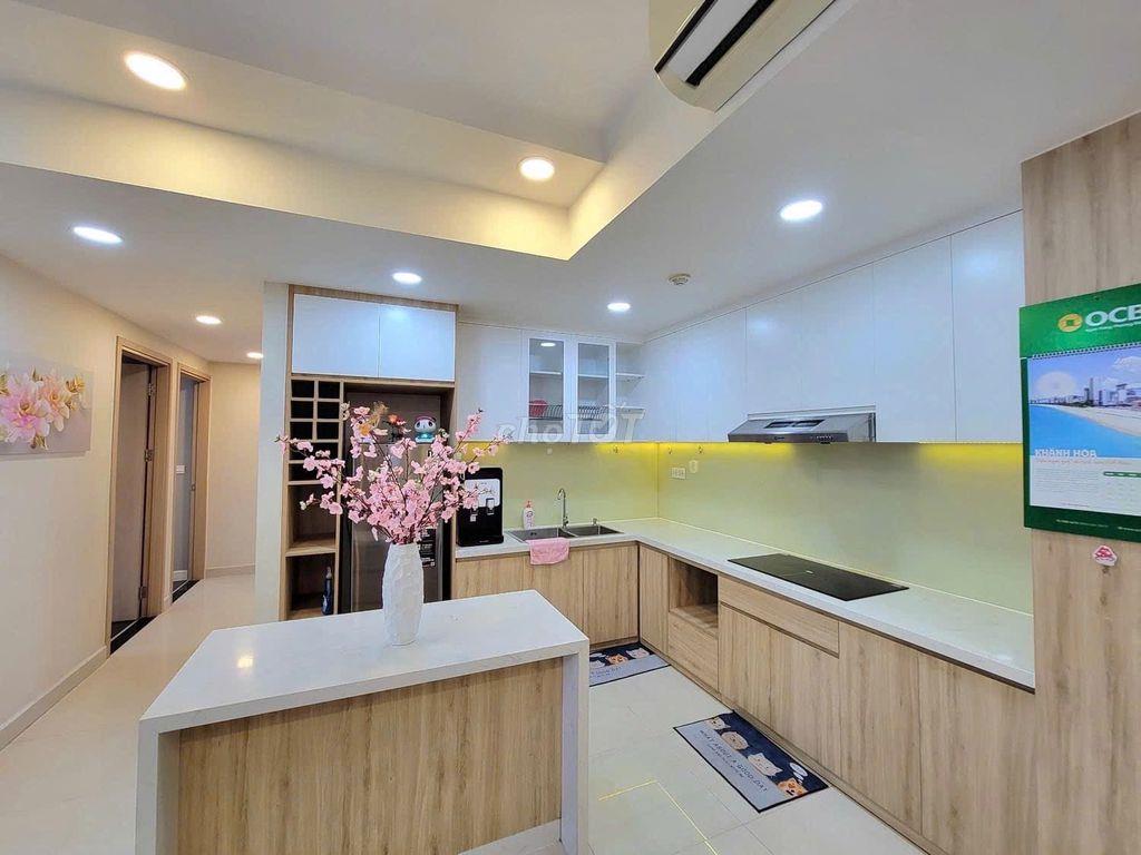 Căn hộ Garden Gate Novaland khu sân bay có slot xe hơi 18 triệu 88m2